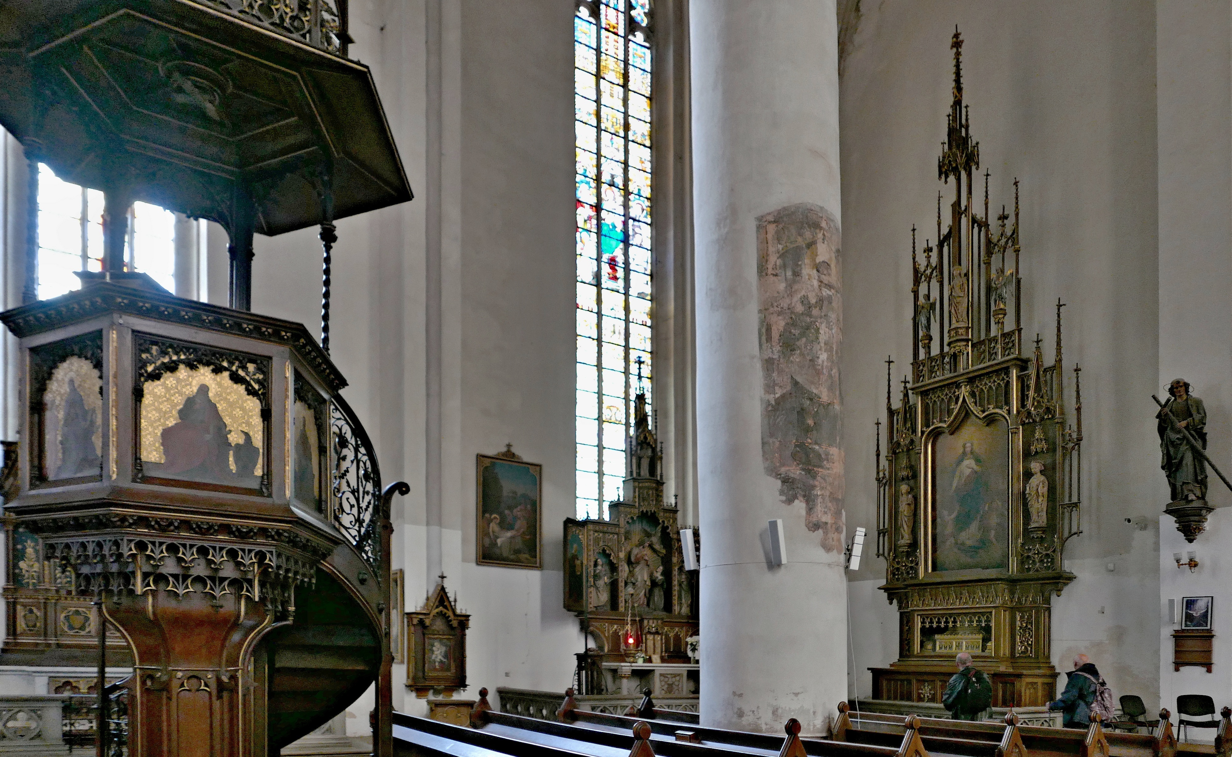 Kostel sv. Mikuláše a sv. Alžběty - další interiér